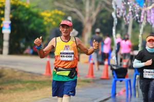 BIB: 42456, 46904
                            <button type="button" onclick="openModal(9890445)" class="btn btn-primary btn-sm float-right btn-popup" data-toggle="modal" data-target=".modal-high-quality">
                        <i class="fas fa-shopping-cart"></i> Add to Cart
                    </button>
                                            <button type="button" onclick="isThisMe(9890445, true)" class="btn btn-success btn-sm float-right btn-popup btn-isme hidden" data-toggle="tooltip" data-placement="bottom" title="นี่คือรูปของคุณใช่ไหม คลิกที่นี่เพื่อเอาเข้าอัลบั้ม">
                        <i class="fas fa-plus"></i> Add to album
                    </button>
                    <button type="button" onclick="isThisMe(9890445, false)" class="btn btn-warning btn-sm float-right btn-popup btn-isnotme hidden">
                        <i class="fas fa-ban"></i> Remove from album
                    </button>